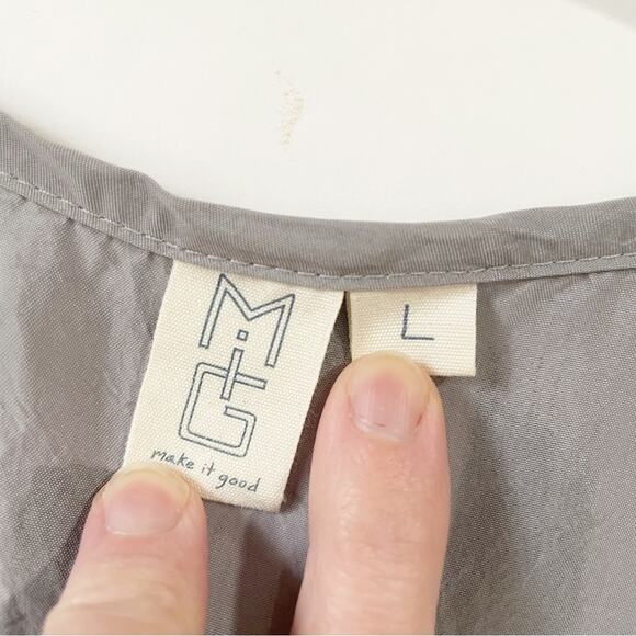 Make It Good MIG Portland Indie Brand Silky Gray Geometric Dress Large - Picture 2 of 6